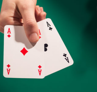 Why Many People Are Playing In Online Casinos